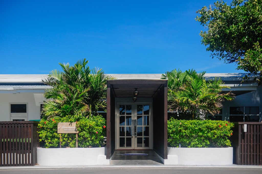 entry door riverview florida